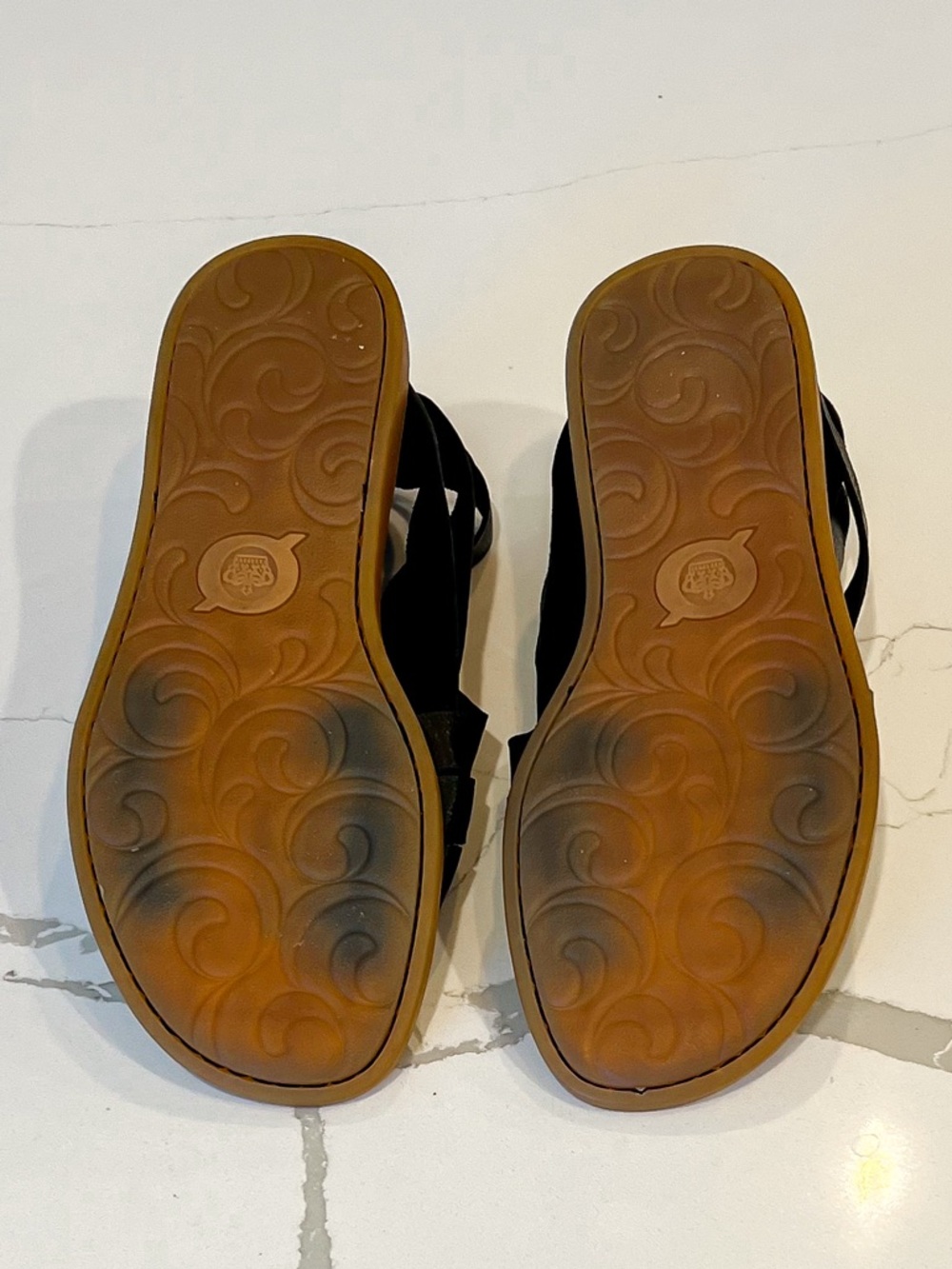 Born Iwa Black Leather Woven Buckle Sandals Womens Sz 7 M - Picture 16 of 16